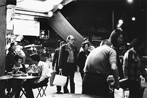 Dai Pai Dong (street restaurant) serving after-midnight snacks, Wanchai, 21 April 1996