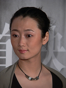 Tao Zhao, Iead actress in Jia Jiangke's film 'The World', at a ceremony before the film's showing in the Hong Kong lnternational Film Festival, Hong Kong Cultural Centre, Tsim Sha Tsui, 6 April 2005
