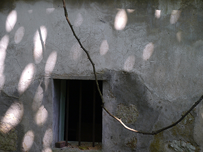 Abandoned house above Tung O village, Lamma Island, 23 October 2012