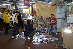Street market at night, Sham Shui Po, 3 February 2014