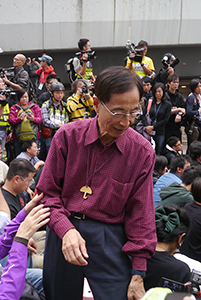 Martin Lee, participating in a sit-in on the final day of the Admiralty Umbrella Movement occupation site, 11 December 2014