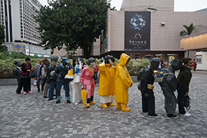 Ju Ming sculpture outside the Cultural Centre, Tsim Sha Tsui, 7 April 2018