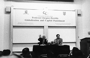 Jacques Derrida talking at Chinese University, 17 September 2001