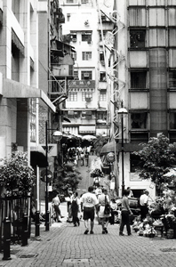 Wing Wah Lane, seen from Lan Kwai Fong, Central, 29 April 1995