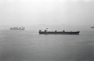 Marine traffic on the Lamma Channel, Sandy Bay, 16 January 1996