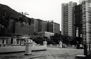 The roof of the Main Building, University of Hong Kong, Pokfulam, 12 September 1996