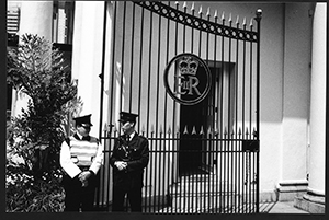 The 'ER' (Elizabeth Regina) insignia on the gate of Government House, Central, 28 February 1997