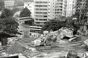 Construction work on the site of the former Chemistry Building, HKU, Pokfulam 19 November 1997