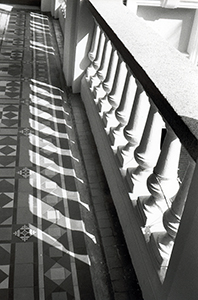 A corridor of the Main Building, The University of Hong Kong, Pokfulam, 7 November 1998