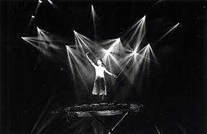 Faye Wong performing at the Hong Kong Coliseum, 9 January 1999