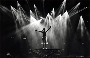 Faye Wong performing at the Hong Kong Coliseum, 9 January 1999