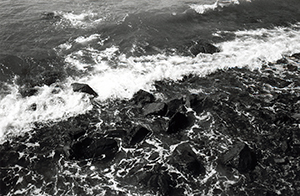 Sea viewed from the path beside the HKU Stanely Ho Sports Centre, Sandy Bay, 11 December 1999