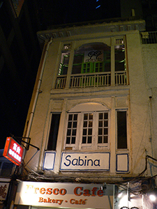 Old building on Wellington Street, Hong Kong Island, 15 January 2005