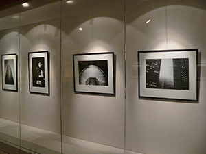 Exhibition of David Clarke's photographic work at the University Museum and Art Gallery, HKU, 7 February 2005