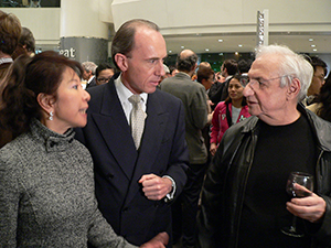 Cissy Pao-Watari (left) and architect Frank Gehry (right), Pacific Place, 11 March 2005