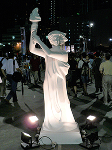 Replica of the goddess of Democracy statue, Victoria Park, 4 June 2005