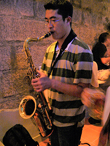 Jazz performance in the street outside Club 71, Central, Hong Kong Island, 5 June 2005