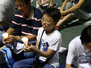Participant in the June Fourth memorial rally, Victoria Park, 4 June 2005