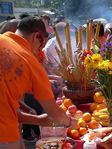 People offering incense sticks, Tai Ping Ching Chiu at Shek O, a once in a decade 'Prayer Festival', 4 November 2006