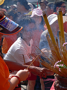 People offering incense sticks, Tai Ping Ching Chiu at Shek O, a once in a decade 'Prayer Festival', 4 November 2006