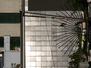 Light, Sheung Wan, 27 December 2006