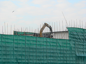 Demolition of the Edinburgh Place Star Ferry Terminal, 16 December 2006