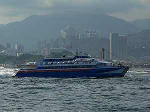 Ferry from Mainland China, Sheung Wan, 22 June 2007