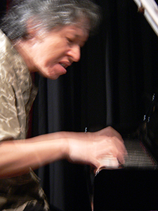 Ted Lo, jazz performance at the Fringe Club, Central, 20 July 2007