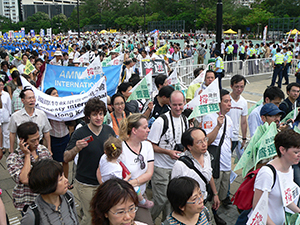 Participants in the annual pro-democracy march, Victoria Park, 1 July 2007