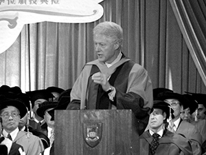 Bill Clinton at the University of Hong Kong, 4 December 2008