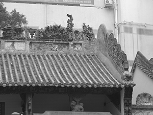 Roof of Man Mo Temple, Hollywood Road, 2 January 2010