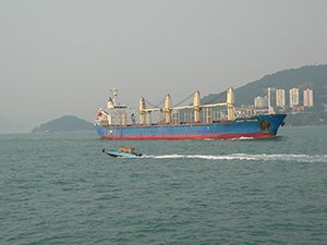 Large and small vessels, near Telegraph Bay, 17 October 2004