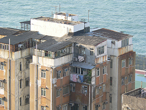Residential building, Sheung Wan, 23 October 2004