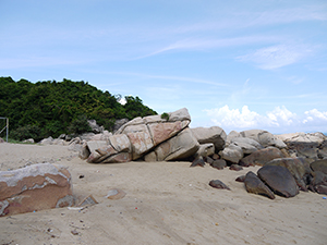 Shek Pai Wan, Lamma, 11 July 2010