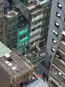 Light on buildings, Sheung Wan, 18 November 2004