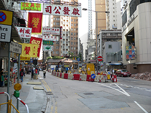 Street scene, Wing Lok Street, Sheung Wan, 28 November 2004