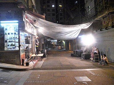 Music performance outside a metalware business, Tai Ping Shan, 31 August 2012