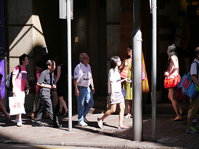 Light on D'Aguilar Street, Central, 9 September 2012