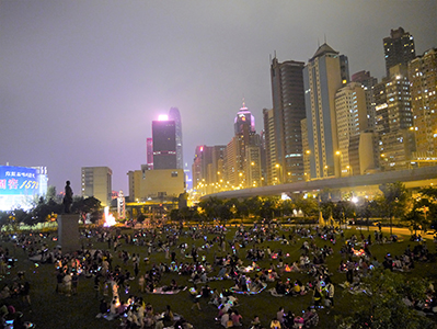 Sun Yat Sen Memorial Park during the Mid-Autumn Festival, Sheung Wan, 30 September 2012