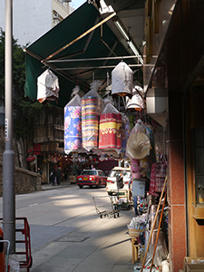 Street scene, Queen's Road West, Sheung Wan, 7 January 2013