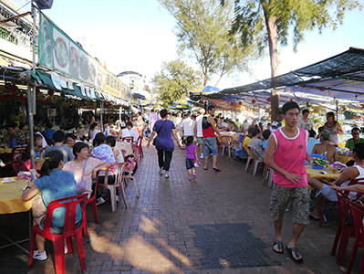Seafood restaurants on the harbourfront, Cheung Chau, 30 June 2013