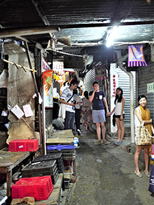Pokfulam Village during the mid-Autumn Festival, 19 September 2013