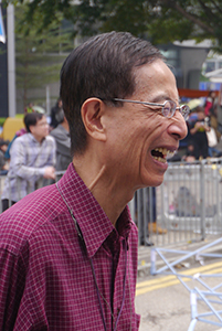 Martin Lee at the Admiralty Umbrella Movement occupation site on its final day, Harcourt Road, 11 December 2014