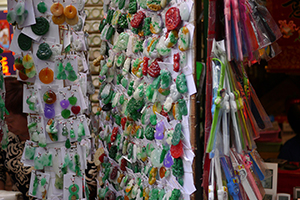 Jade for sale, Sham Shui Po, 3 February 2014