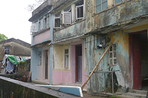 Village building, Yim Tin Tsai, Sai Kung, 6 April 2014