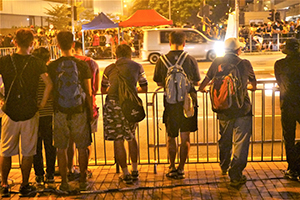 Umbrella Movement occupation site, Lung Wo Road, 2 October 2014