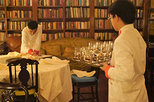 Library of the China Club, Central, 3 October 2014