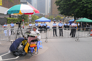 Umbrella Movement occupation site, Lung Wo Road, 4 October 2014