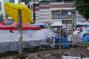 Admiralty Umbrella Movement occupation site, Harcourt Road, 15 November 2014