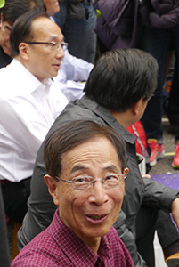 Martin Lee at the Admiralty Umbrella Movement occupation site on its final day, Harcourt Road, 11 December 2014